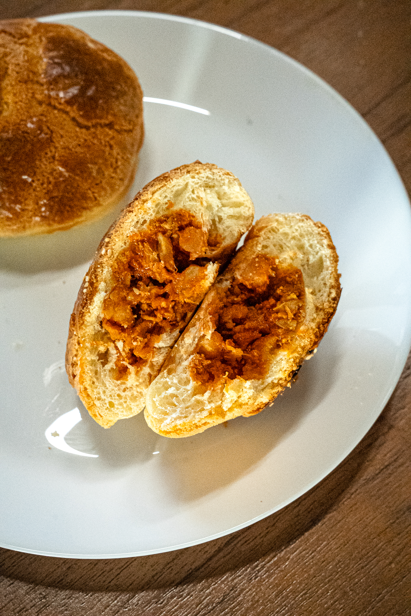 Curry Chicken Polo Bun